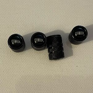 Lincoln Valve Stem Caps in Black Set of 4 NWT